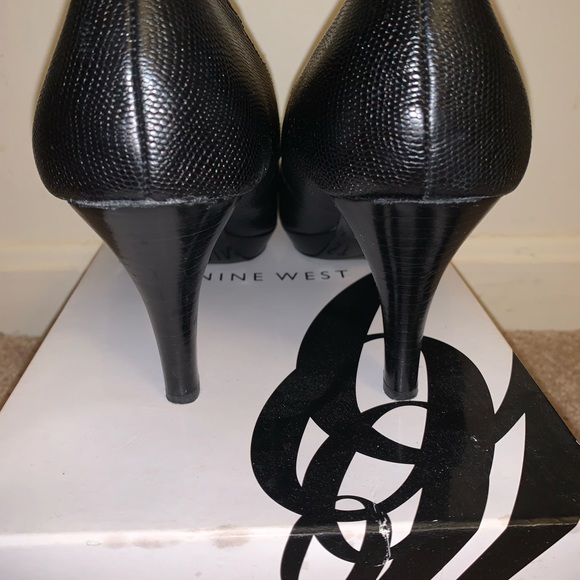 📍FINAL REDUCTION📍 Nine West black heels - Picture 4 of 5